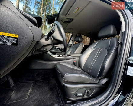 Черный Хендай Соната, объемом двигателя 2 л и пробегом 175 тыс. км за 18990 $, фото 7 на Automoto.ua