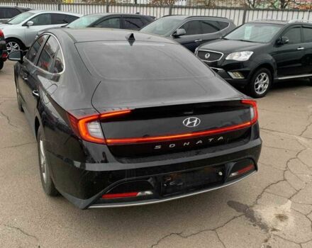 Черный Хендай Соната, объемом двигателя 2 л и пробегом 145 тыс. км за 15600 $, фото 3 на Automoto.ua