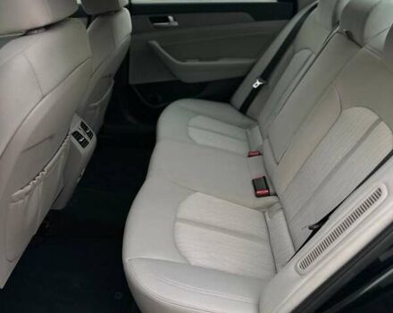 Чорний Хендай Соната, об'ємом двигуна 2 л та пробігом 45 тис. км за 19999 $, фото 18 на Automoto.ua