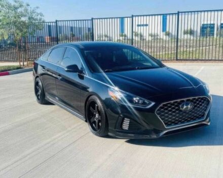 Чорний Хендай Соната, об'ємом двигуна 2 л та пробігом 98 тис. км за 8500 $, фото 2 на Automoto.ua