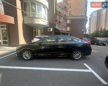 Чорний Хендай Соната, об'ємом двигуна 2.4 л та пробігом 77 тис. км за 13600 $, фото 8 на Automoto.ua