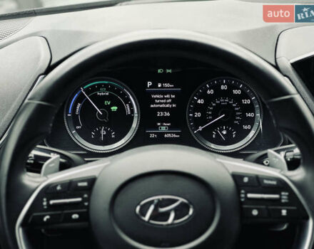 Черный Хендай Соната, объемом двигателя 2 л и пробегом 70 тыс. км за 21000 $, фото 41 на Automoto.ua