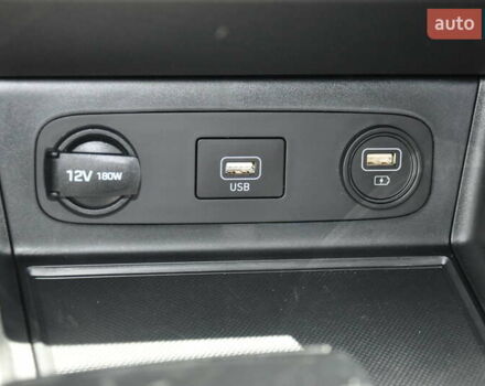 Чорний Хендай Соната, об'ємом двигуна 2.5 л та пробігом 8 тис. км за 23900 $, фото 33 на Automoto.ua