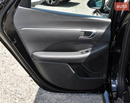 Чорний Хендай Соната, об'ємом двигуна 2.5 л та пробігом 8 тис. км за 23900 $, фото 37 на Automoto.ua