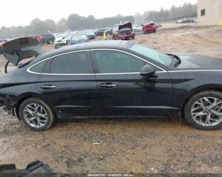 Чорний Хендай Соната, об'ємом двигуна 2.5 л та пробігом 56 тис. км за 13000 $, фото 5 на Automoto.ua