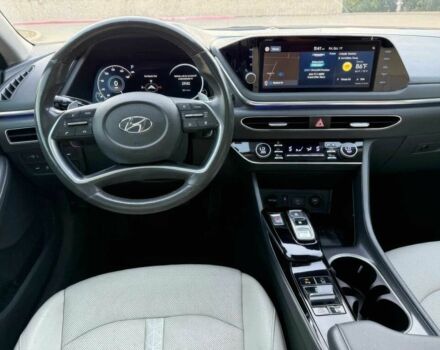 Черный Хендай Соната, объемом двигателя 1.6 л и пробегом 38 тыс. км за 12400 $, фото 8 на Automoto.ua