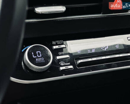 Черный Хендай Соната, объемом двигателя 2 л и пробегом 70 тыс. км за 21000 $, фото 47 на Automoto.ua