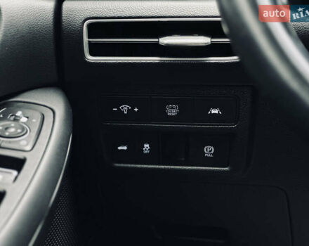 Черный Хендай Соната, объемом двигателя 2 л и пробегом 70 тыс. км за 21000 $, фото 30 на Automoto.ua