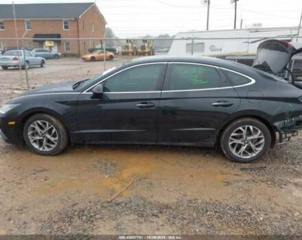 Чорний Хендай Соната, об'ємом двигуна 2.5 л та пробігом 56 тис. км за 13000 $, фото 6 на Automoto.ua