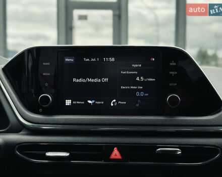 Черный Хендай Соната, объемом двигателя 2 л и пробегом 70 тыс. км за 21000 $, фото 17 на Automoto.ua