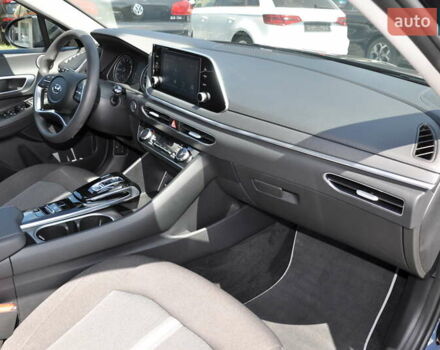 Чорний Хендай Соната, об'ємом двигуна 2.5 л та пробігом 8 тис. км за 23900 $, фото 44 на Automoto.ua