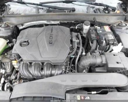 Чорний Хендай Соната, об'ємом двигуна 2.5 л та пробігом 56 тис. км за 13000 $, фото 12 на Automoto.ua