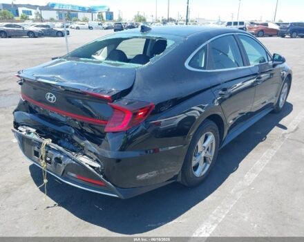 Чорний Хендай Соната, об'ємом двигуна 2.5 л та пробігом 34 тис. км за 13250 $, фото 5 на Automoto.ua