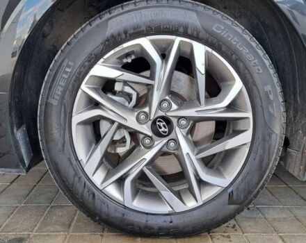 Чорний Хендай Соната, об'ємом двигуна 0 л та пробігом 46 тис. км за 12300 $, фото 9 на Automoto.ua