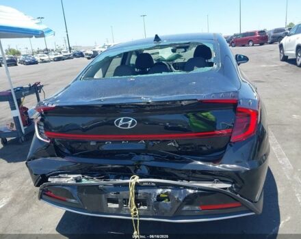 Чорний Хендай Соната, об'ємом двигуна 2.5 л та пробігом 34 тис. км за 13250 $, фото 4 на Automoto.ua