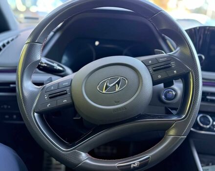 Черный Хендай Соната, объемом двигателя 2.5 л и пробегом 10 тыс. км за 10900 $, фото 6 на Automoto.ua