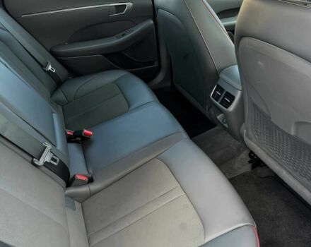 Черный Хендай Соната, объемом двигателя 1.6 л и пробегом 28 тыс. км за 5200 $, фото 11 на Automoto.ua