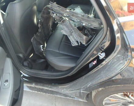 Черный Хендай Соната, объемом двигателя 2 л и пробегом 27 тыс. км за 19000 $, фото 15 на Automoto.ua