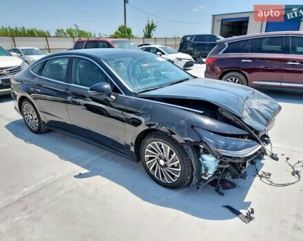 Черный Хендай Соната, объемом двигателя 2 л и пробегом 27 тыс. км за 19000 $, фото 3 на Automoto.ua