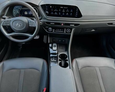 Черный Хендай Соната, объемом двигателя 1.6 л и пробегом 28 тыс. км за 5200 $, фото 9 на Automoto.ua