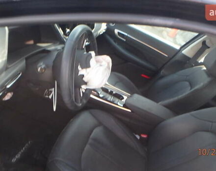 Черный Хендай Соната, объемом двигателя 2 л и пробегом 27 тыс. км за 19000 $, фото 17 на Automoto.ua