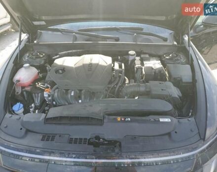 Черный Хендай Соната, объемом двигателя 2.5 л и пробегом 38 тыс. км за 9800 $, фото 10 на Automoto.ua