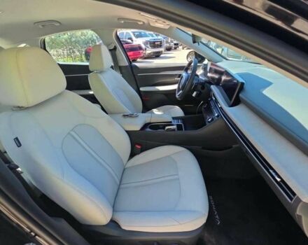 Черный Хендай Соната, объемом двигателя 0 л и пробегом 13 тыс. км за 20000 $, фото 4 на Automoto.ua