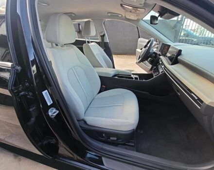 Черный Хендай Соната, объемом двигателя 0 л и пробегом 11 тыс. км за 14000 $, фото 5 на Automoto.ua