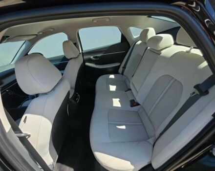 Черный Хендай Соната, объемом двигателя 0 л и пробегом 13 тыс. км за 20000 $, фото 8 на Automoto.ua