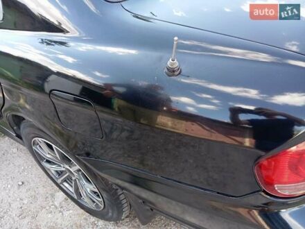 Хендай Соната 2002 у Харкові на Automoto.ua Чорний Хендай Соната, об'ємом двигуна 2 л та пробігом 370 тис. км за 4300 $, фото 1 на Automoto.ua