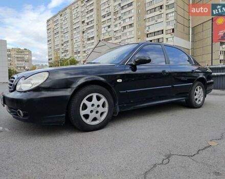 Черный Хендай Соната, объемом двигателя 2 л и пробегом 307 тыс. км за 2850 $, фото 1 на Automoto.ua