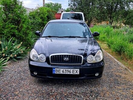 Хендай Соната 2004 в Николаеве на Automoto.ua Черный Хендай Соната, объемом двигателя 2 л и пробегом 230 тыс. км за 4500 $, фото 1 на Automoto.ua