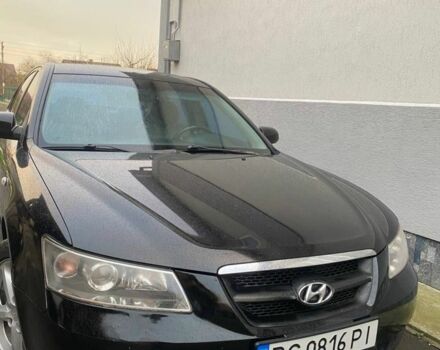 Черный Хендай Соната, объемом двигателя 2.4 л и пробегом 260 тыс. км за 4400 $, фото 1 на Automoto.ua