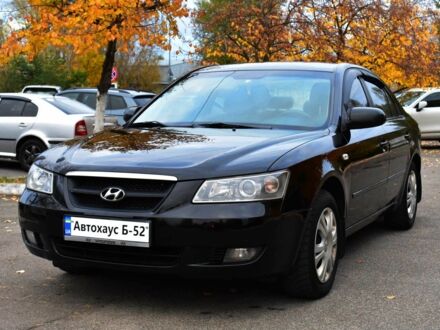 Хендай Соната 2006 в Киеве на Automoto.ua Черный Хендай Соната, объемом двигателя 2 л и пробегом 212 тыс. км за 4800 $, фото 1 на Automoto.ua