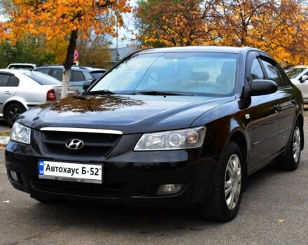 Хендай Соната 2006 у Києві на Automoto.ua Чорний Хендай Соната, об'ємом двигуна 2 л та пробігом 212 тис. км за 4800 $, фото 1 на Automoto.ua