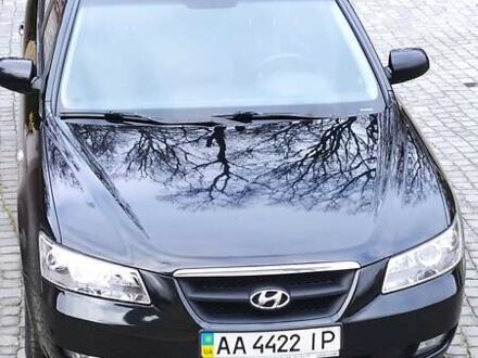Чорний Хендай Соната, об'ємом двигуна 3.3 л та пробігом 360 тис. км за 6900 $, фото 1 на Automoto.ua