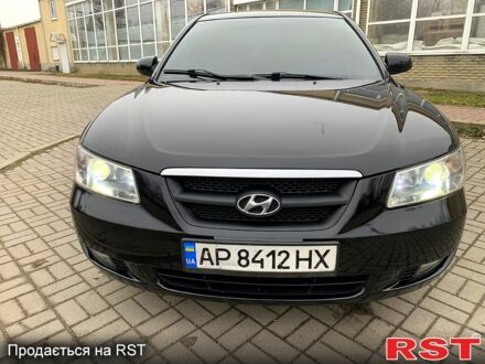 Хендай Соната 2006 у Запоріжжя на Automoto.ua Чорний Хендай Соната, об'ємом двигуна 2 л та пробігом 240 тис. км за 5750 $, фото 1 на Automoto.ua