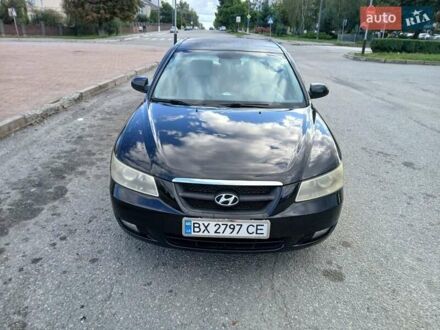 Черный Хендай Соната, объемом двигателя 2 л и пробегом 212 тыс. км за 5000 $, фото 1 на Automoto.ua