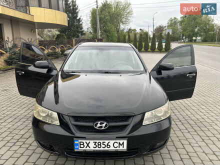 Хендай Соната 2007 в Шепетовке на Automoto.ua Черный Хендай Соната, объемом двигателя 2 л и пробегом 255 тыс. км за 5800 $, фото 1 на Automoto.ua
