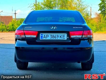 Хендай Соната 2007 у Запоріжжя на Automoto.ua Чорний Хендай Соната, об'ємом двигуна 2 л та пробігом 128 тис. км за 6000 $, фото 1 на Automoto.ua
