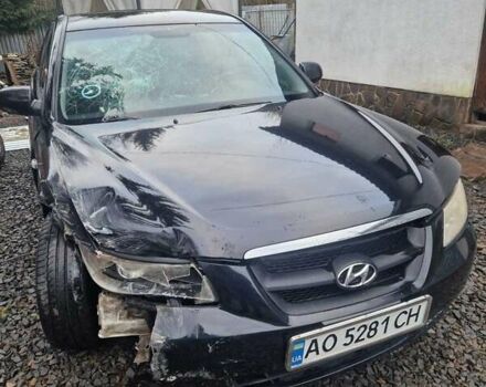 Черный Хендай Соната, объемом двигателя 1.99 л и пробегом 311 тыс. км за 2650 $, фото 1 на Automoto.ua