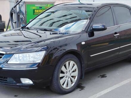 Хендай Соната 2008 у Києві на Automoto.ua Чорний Хендай Соната, об'ємом двигуна 3.3 л та пробігом 160 тис. км за 6500 $, фото 1 на Automoto.ua