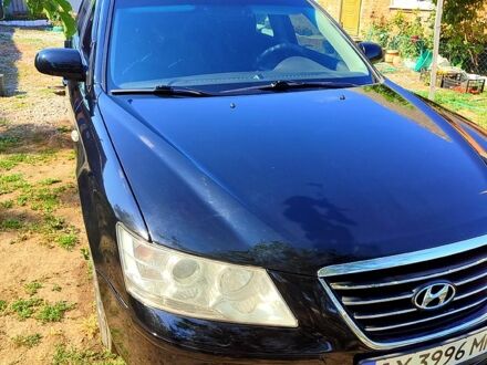 Хендай Соната 2008 у Полтаві на Automoto.ua Чорний Хендай Соната, об'ємом двигуна 2 л та пробігом 247 тис. км за 5700 $, фото 1 на Automoto.ua