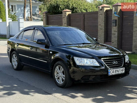 Чорний Хендай Соната, об'ємом двигуна 2 л та пробігом 259 тис. км за 5900 $, фото 1 на Automoto.ua
