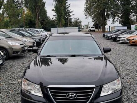 Черный Хендай Соната, объемом двигателя 2 л и пробегом 357 тыс. км за 5500 $, фото 1 на Automoto.ua