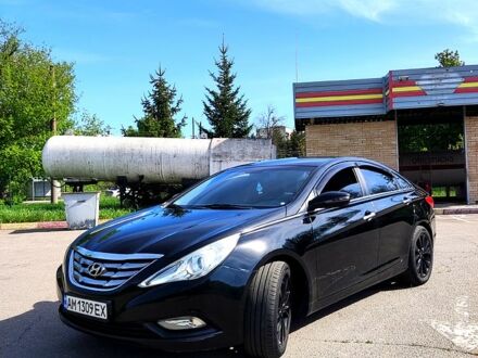 Хендай Соната 2010 у Харкові на Automoto.ua Чорний Хендай Соната, об'ємом двигуна 2 л та пробігом 212 тис. км за 7700 $, фото 1 на Automoto.ua