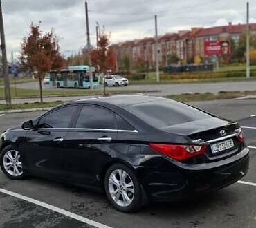 Черный Хендай Соната, объемом двигателя 2.4 л и пробегом 208 тыс. км за 8600 $, фото 1 на Automoto.ua