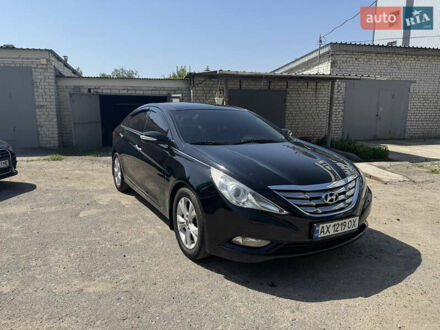 Черный Хендай Соната, объемом двигателя 2 л и пробегом 263 тыс. км за 8200 $, фото 1 на Automoto.ua