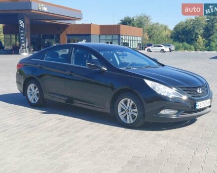 Чорний Хендай Соната, об'ємом двигуна 2 л та пробігом 180 тис. км за 7500 $, фото 1 на Automoto.ua