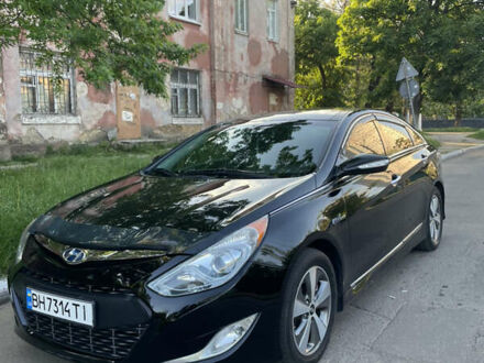 Чорний Хендай Соната, об'ємом двигуна 2.4 л та пробігом 182 тис. км за 9400 $, фото 1 на Automoto.ua